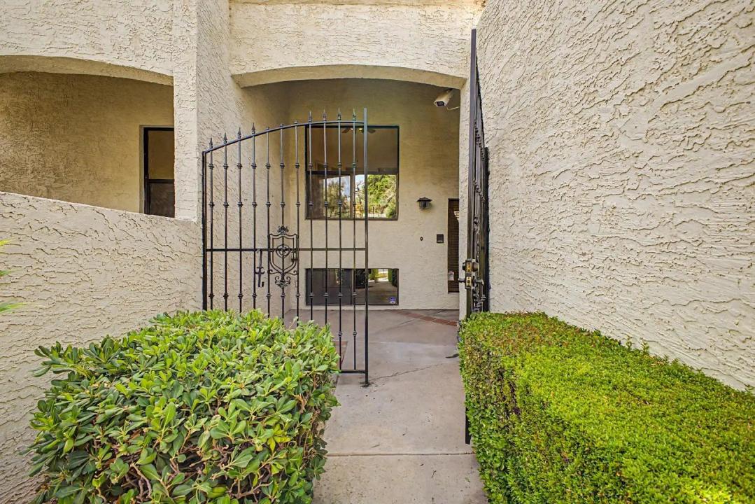 Real Estate Picture 2