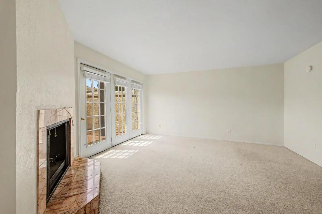 Real Estate Picture 6