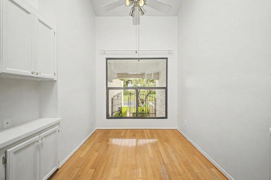 Real Estate Picture 37