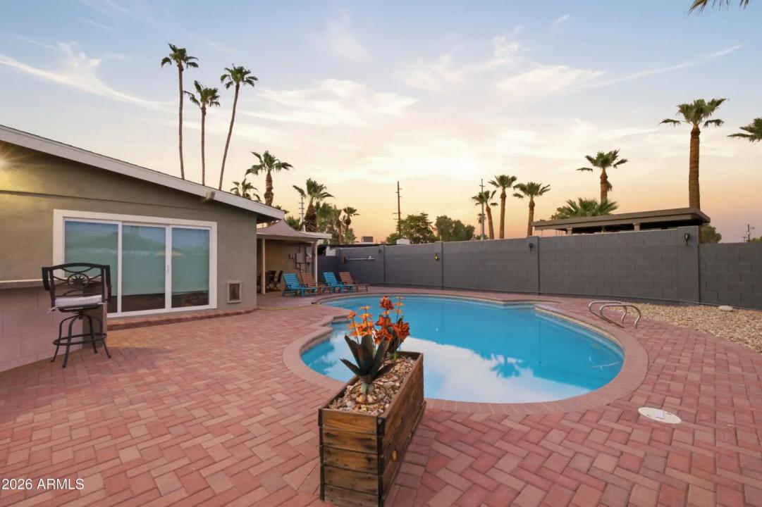 Real Estate Picture 41