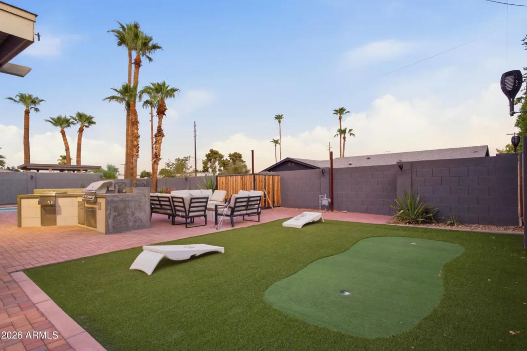 Real Estate Picture 40