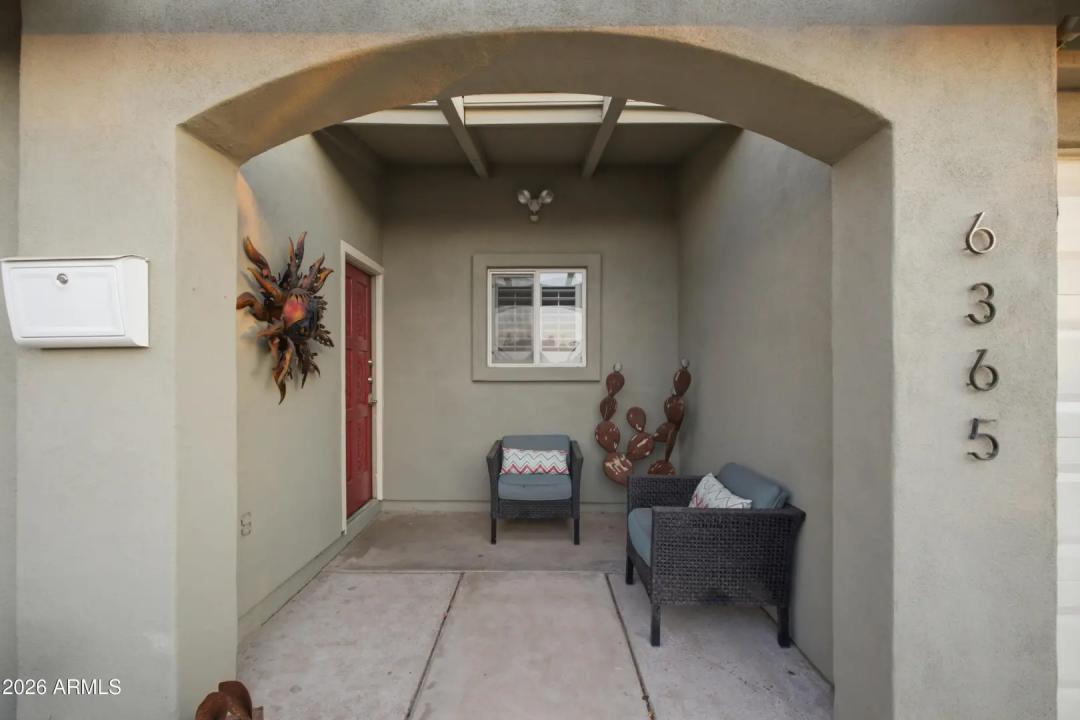 Real Estate Picture 2