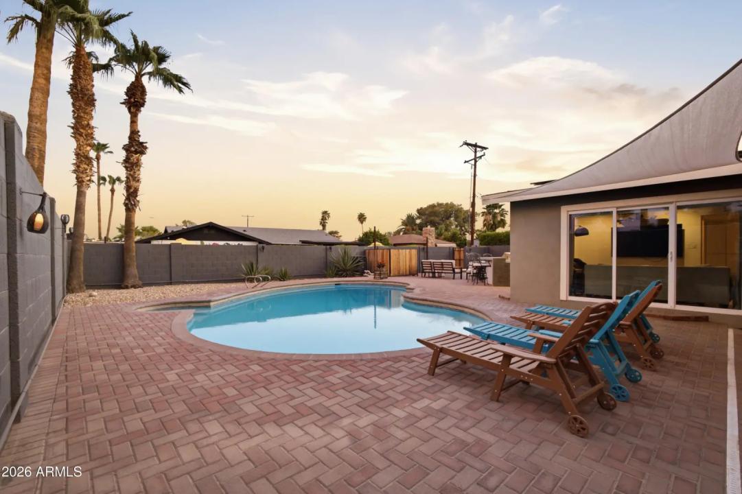 Real Estate Picture 52