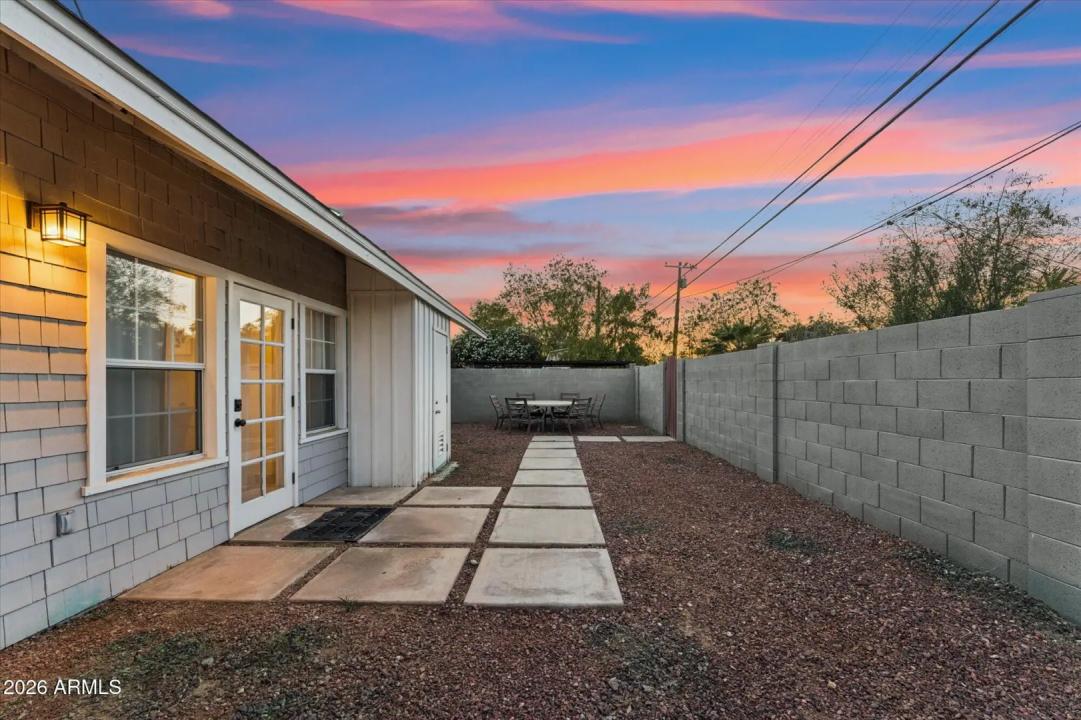 Real Estate Picture 20