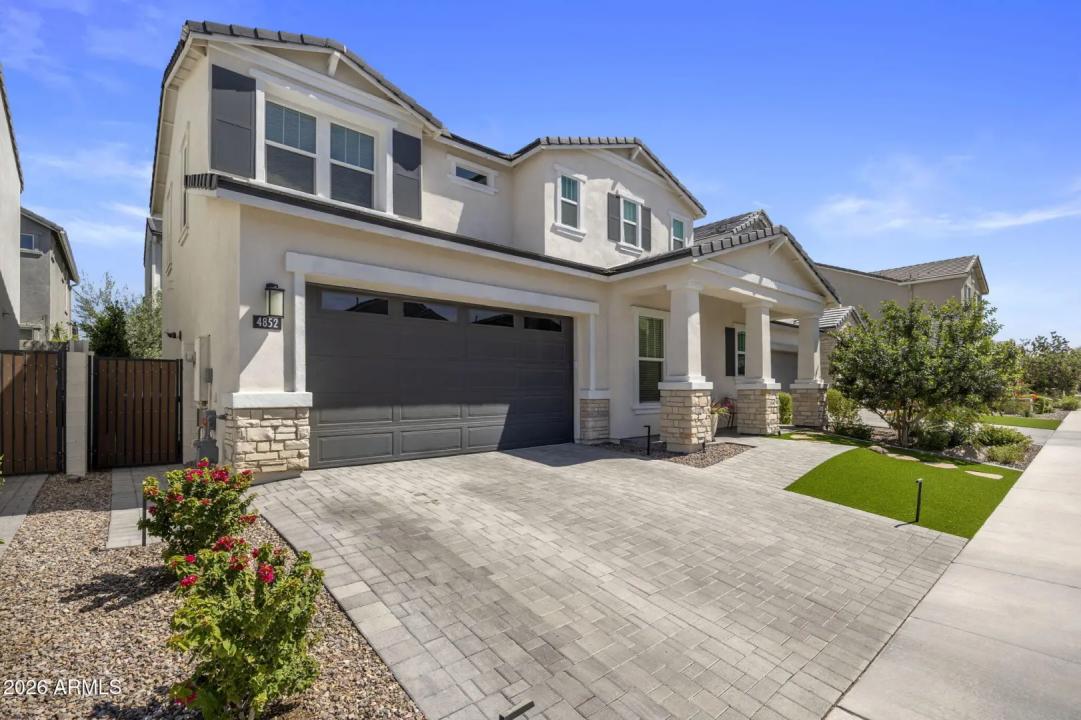 Real Estate Picture 2
