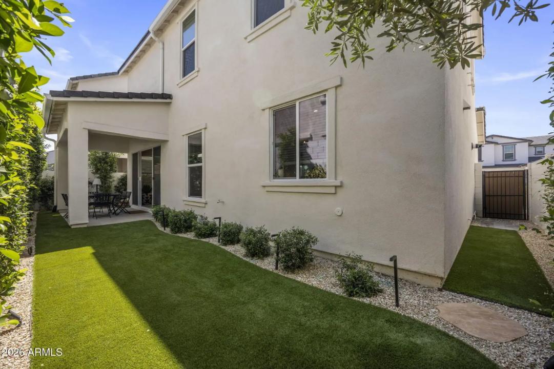 Real Estate Picture 28