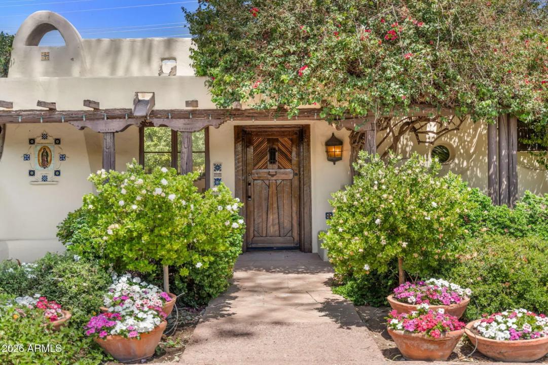 Real Estate Picture 2