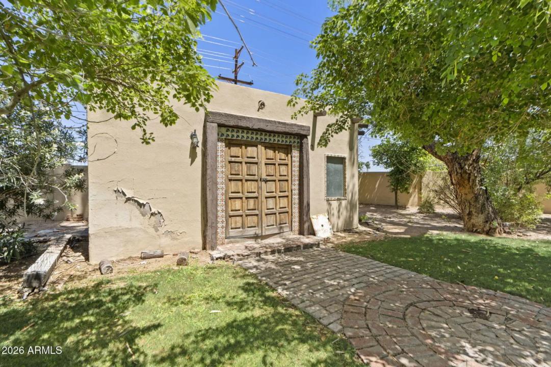 Real Estate Picture 28