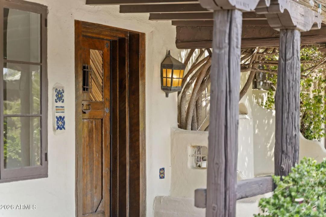 Real Estate Picture 6