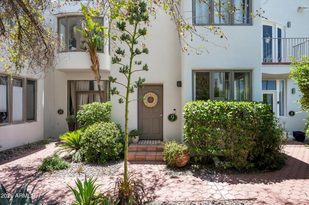 Real Estate Picture 2