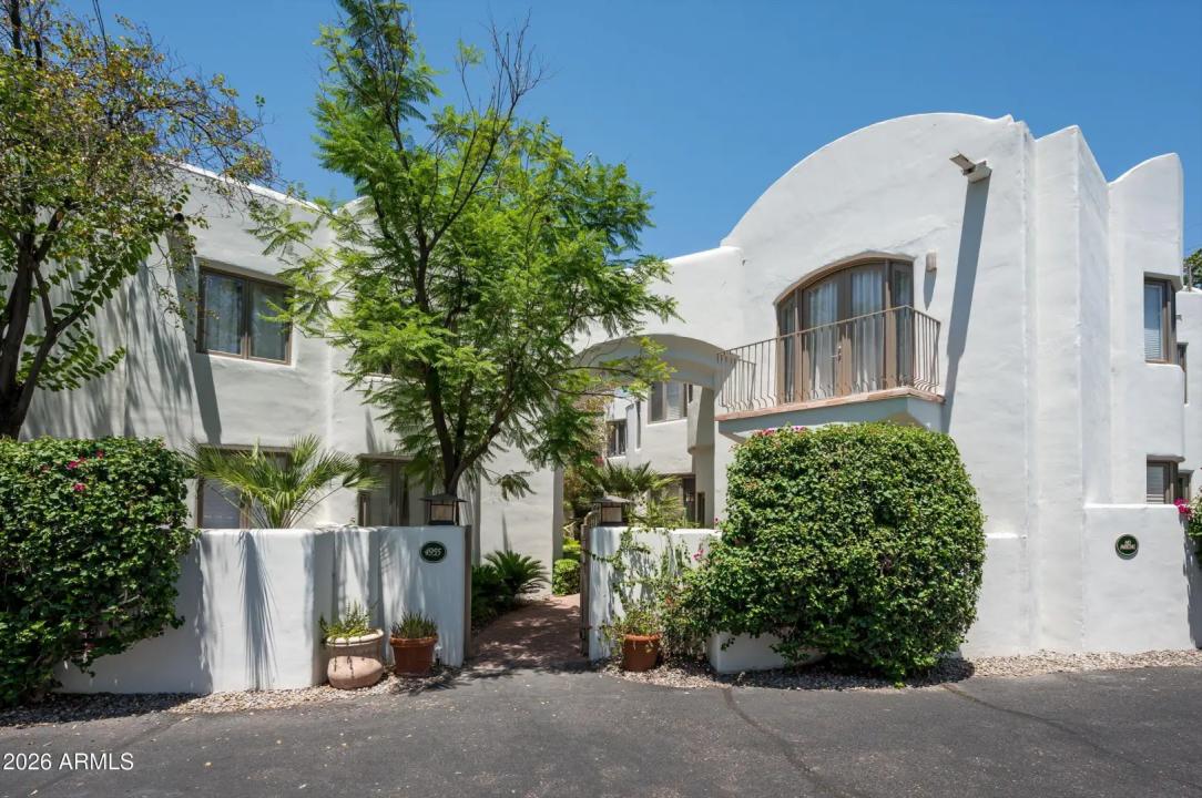 Real Estate Picture 25