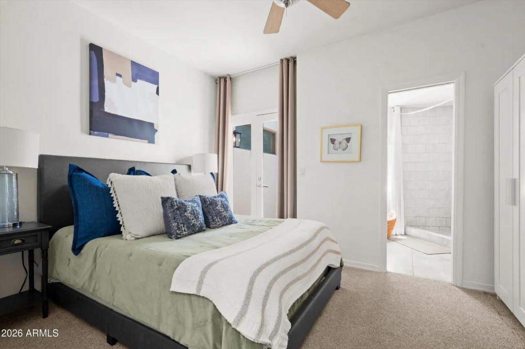 Real Estate Picture 16