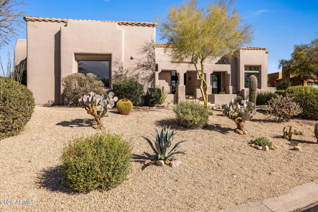 Real Estate Picture 4