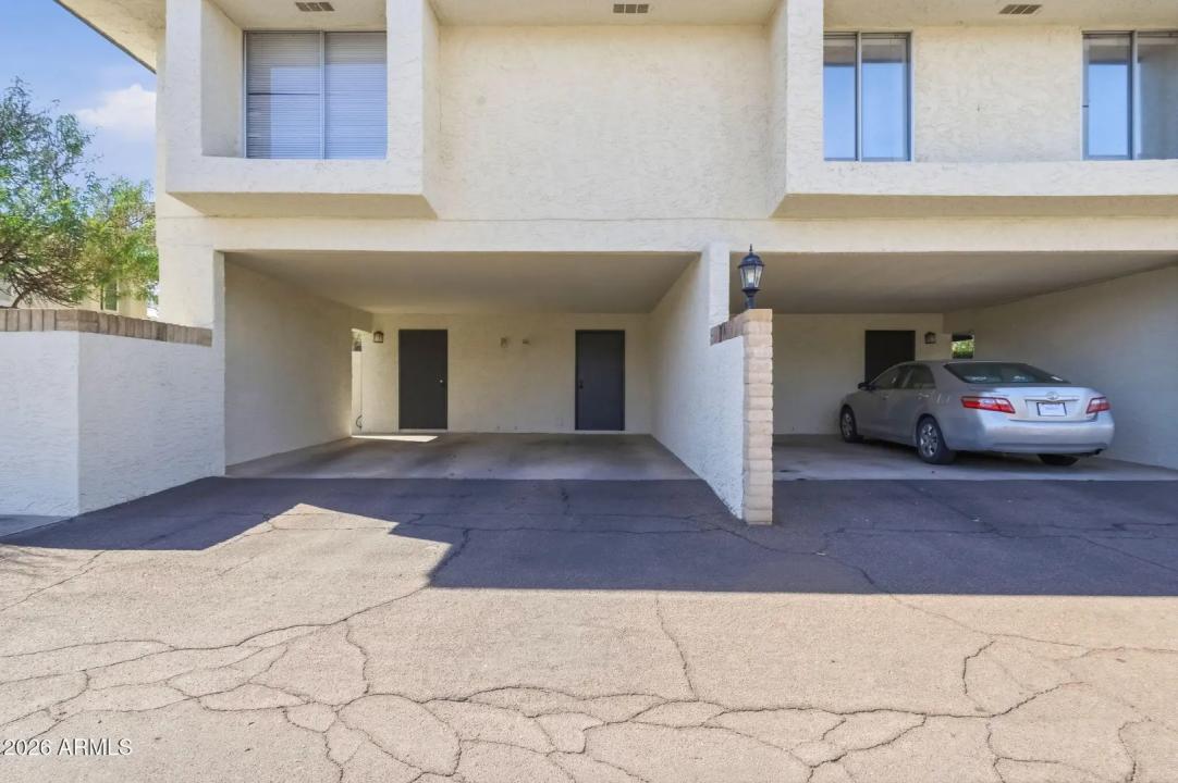 Real Estate Picture 2