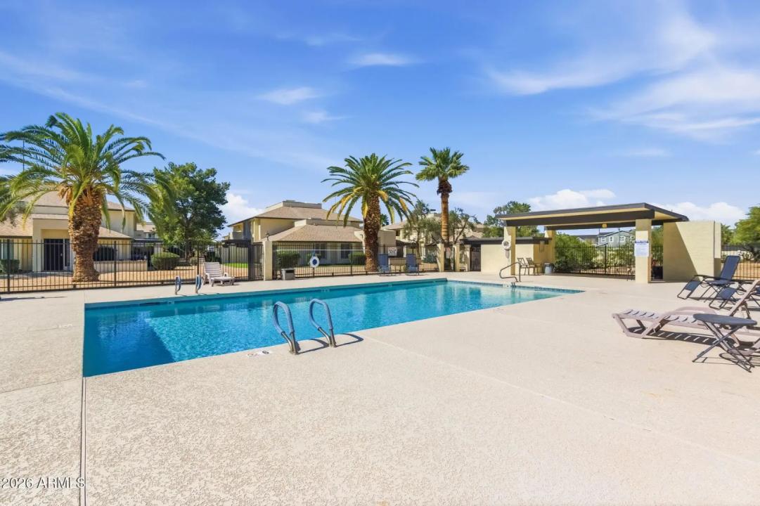 Real Estate Picture 20