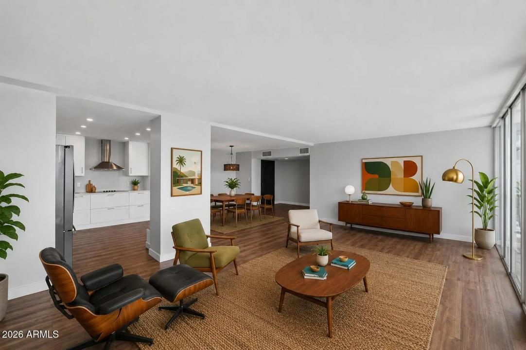Real Estate Picture 4