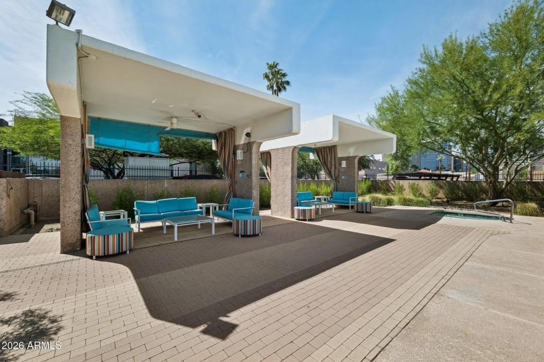 Real Estate Picture 24