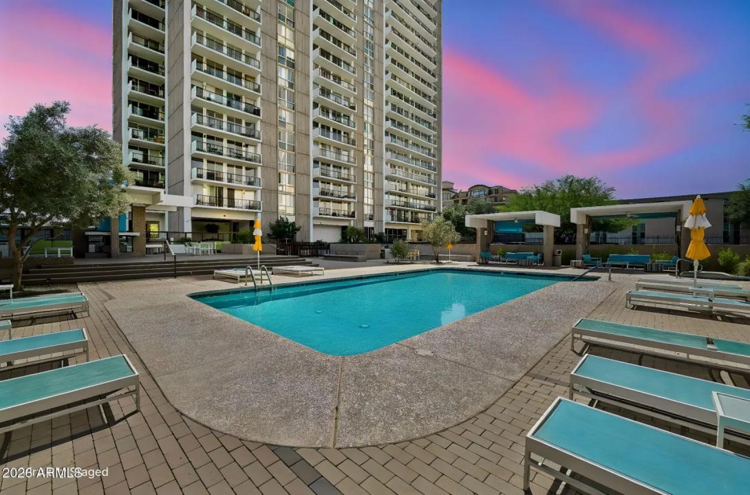 Real Estate Picture 20