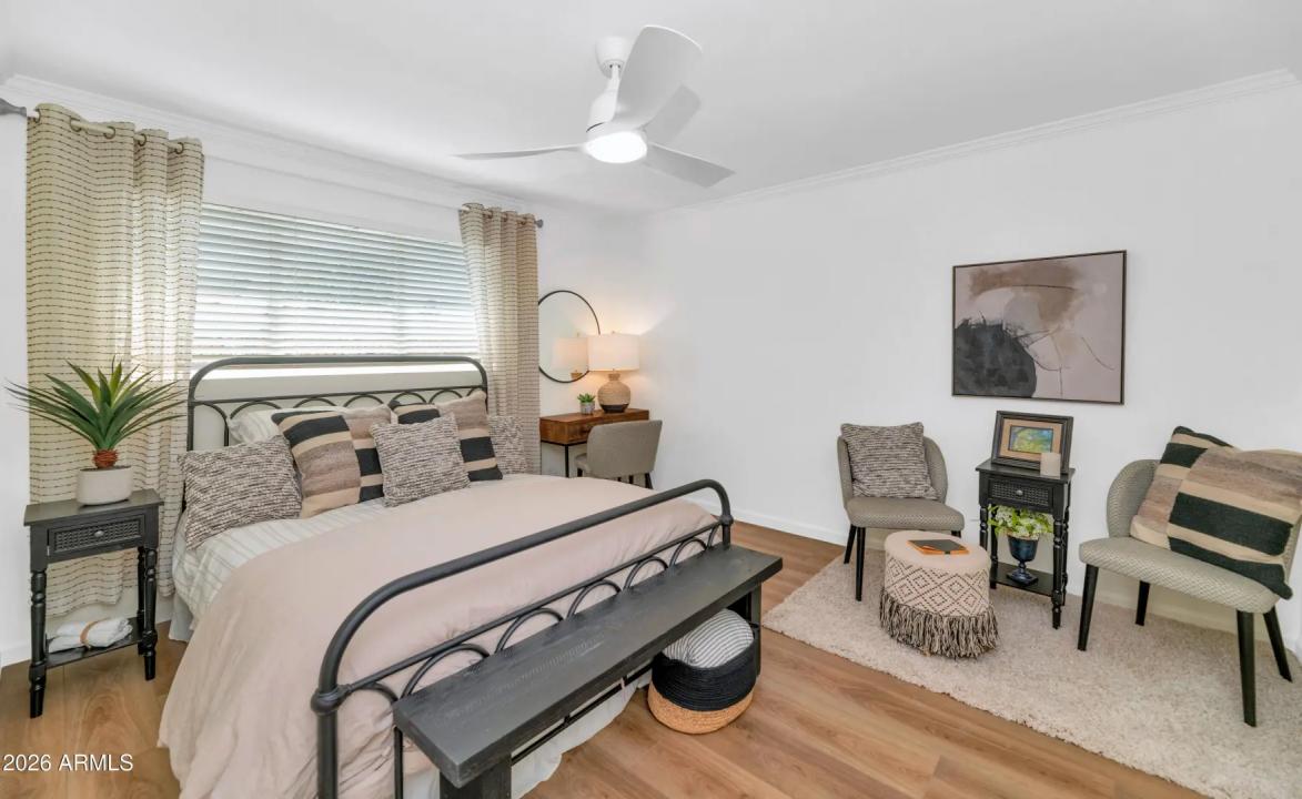 Real Estate Picture 17