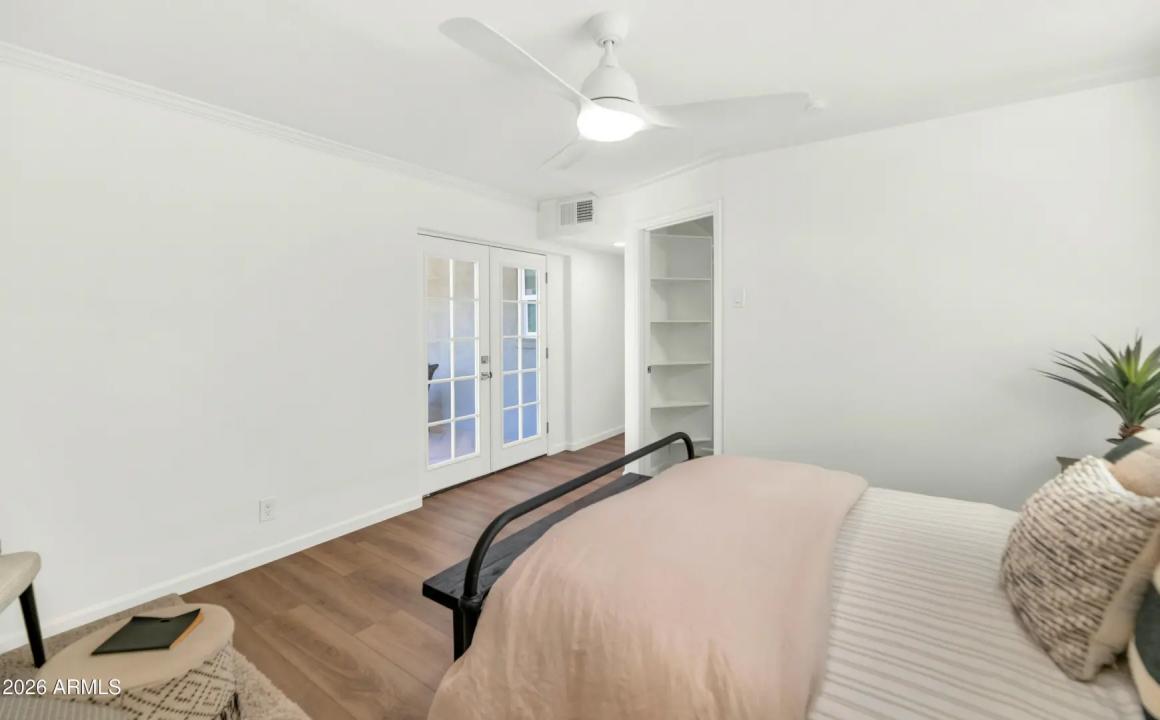 Real Estate Picture 18