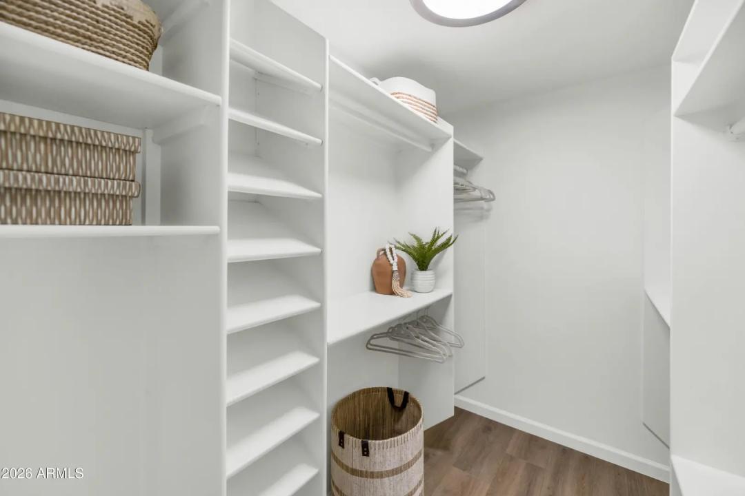 Real Estate Picture 19