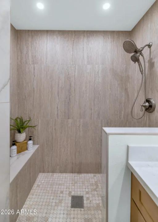 Real Estate Picture 21