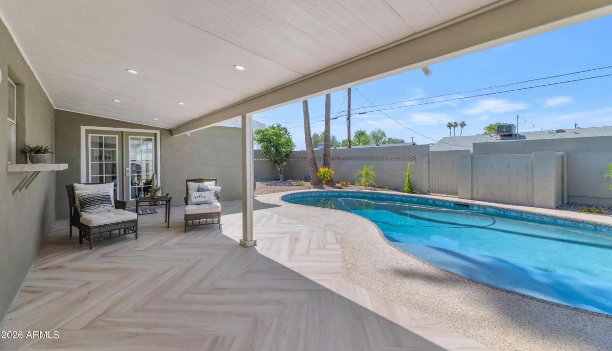 Real Estate Picture 31