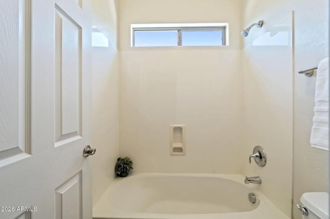 Real Estate Picture 20