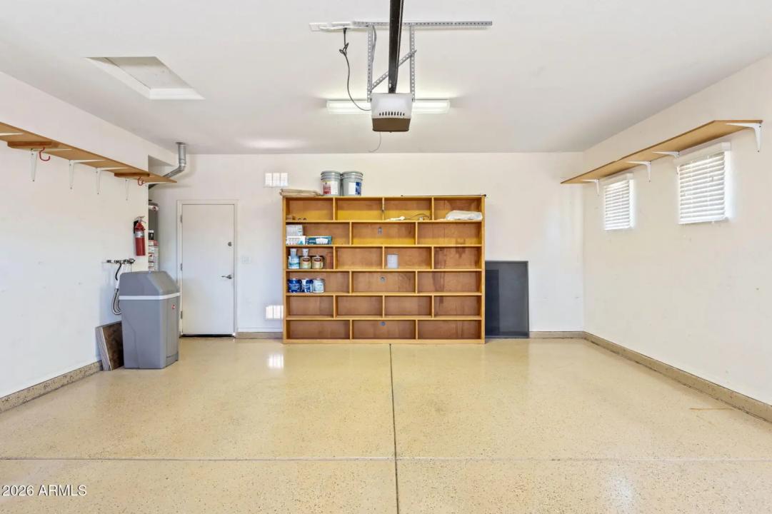 Real Estate Picture 32