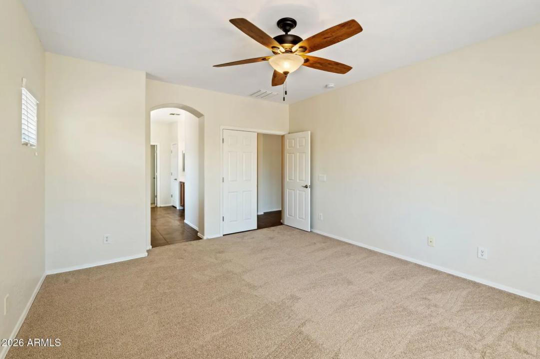 Real Estate Picture 28