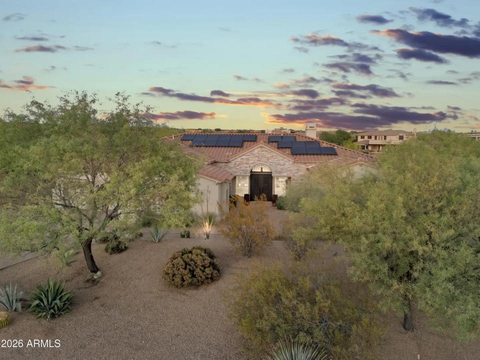 Real Estate Picture 1