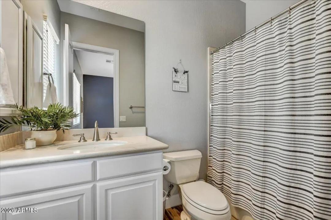 Real Estate Picture 45