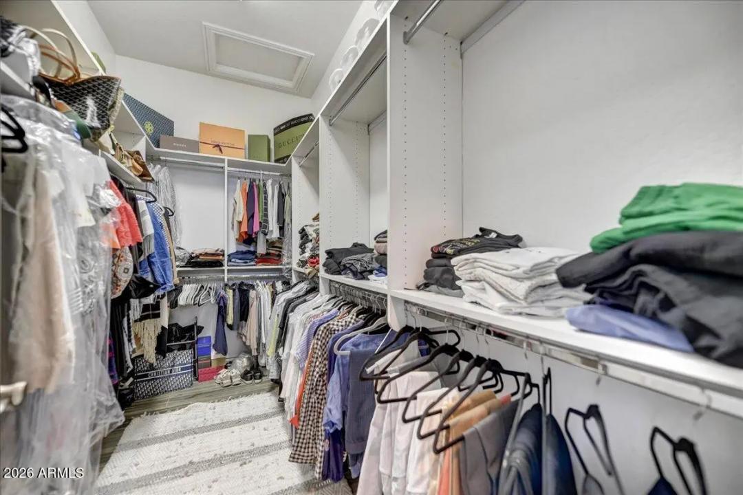 Real Estate Picture 40