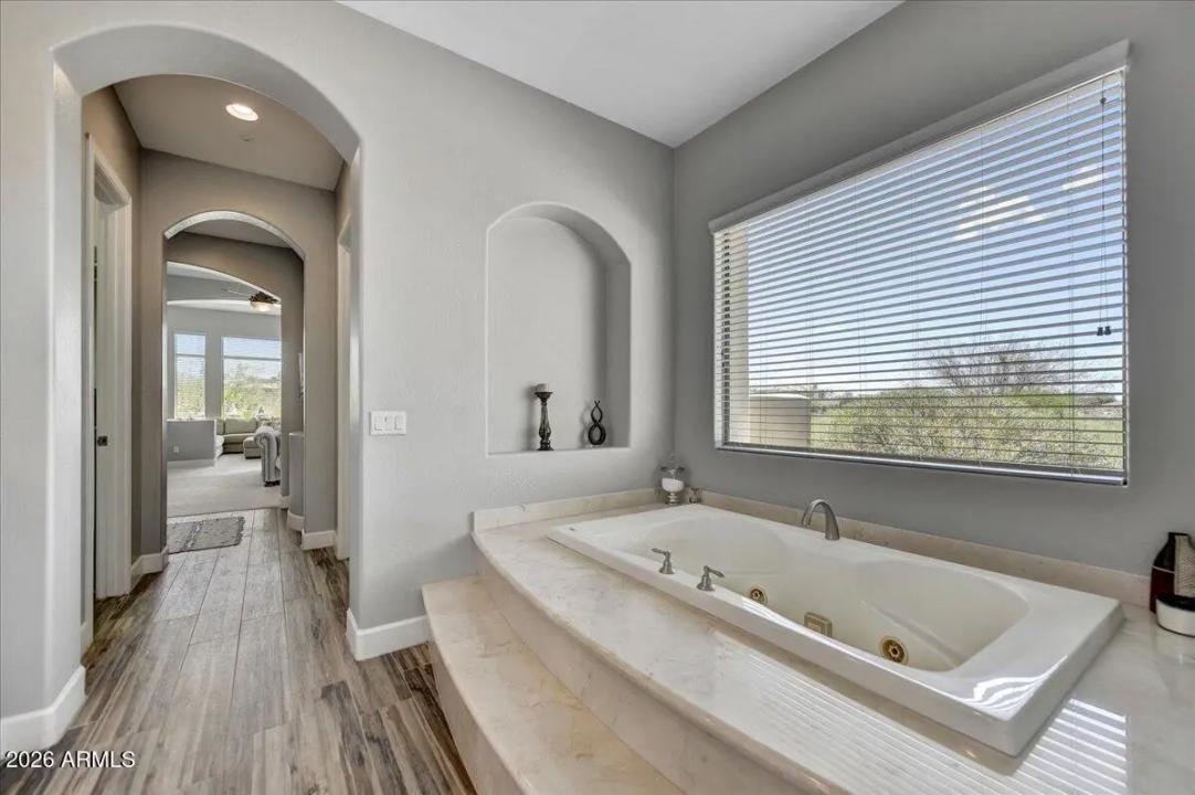 Real Estate Picture 38