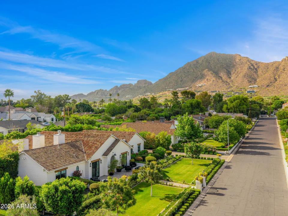 Real Estate Picture 2