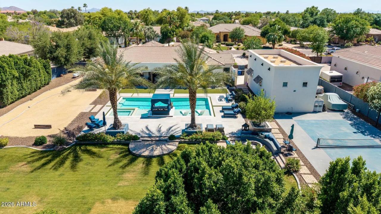 Real Estate Picture 98
