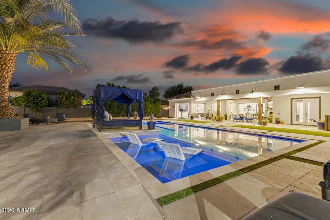 Real Estate Picture 64