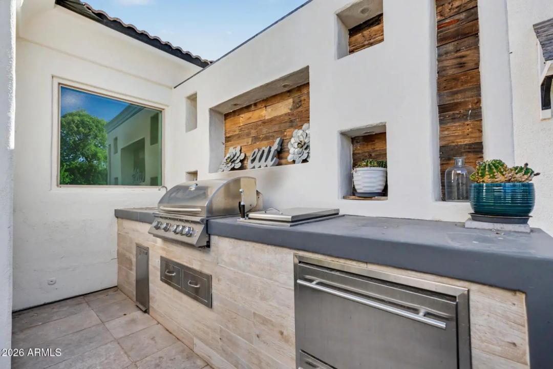 Real Estate Picture 89