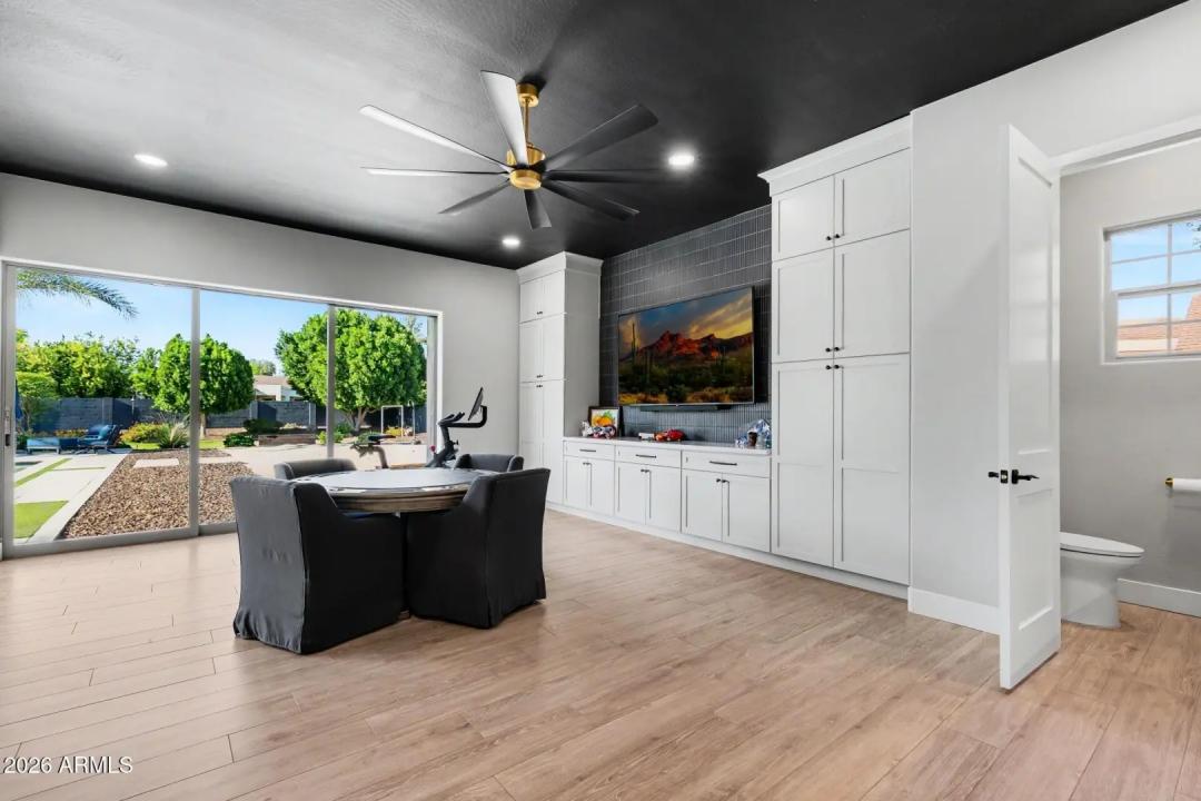 Real Estate Picture 40