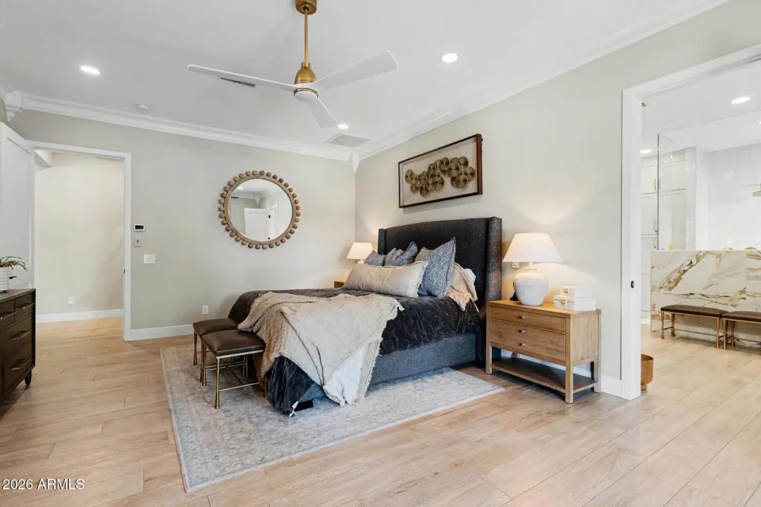 Real Estate Picture 43
