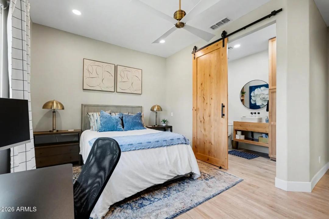 Real Estate Picture 53