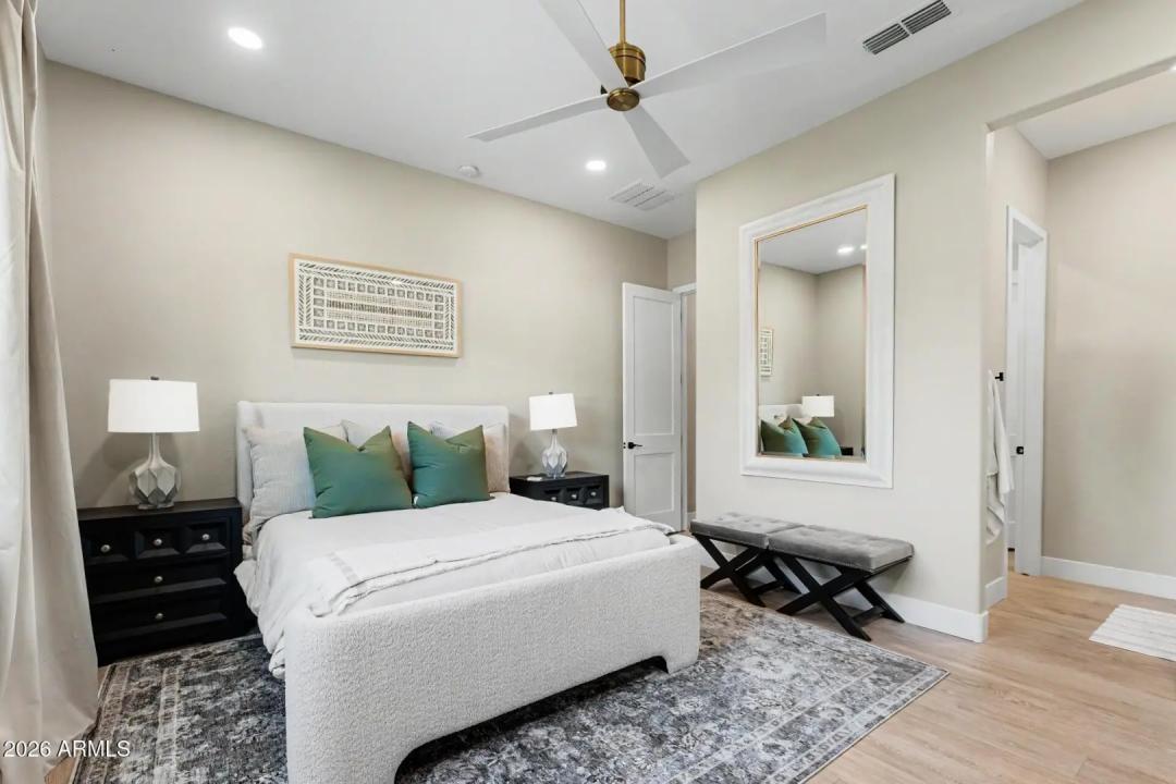 Real Estate Picture 55