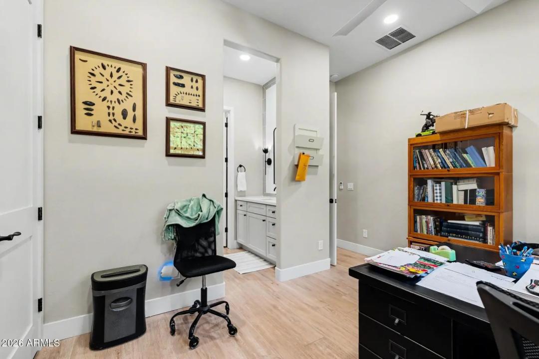 Real Estate Picture 59