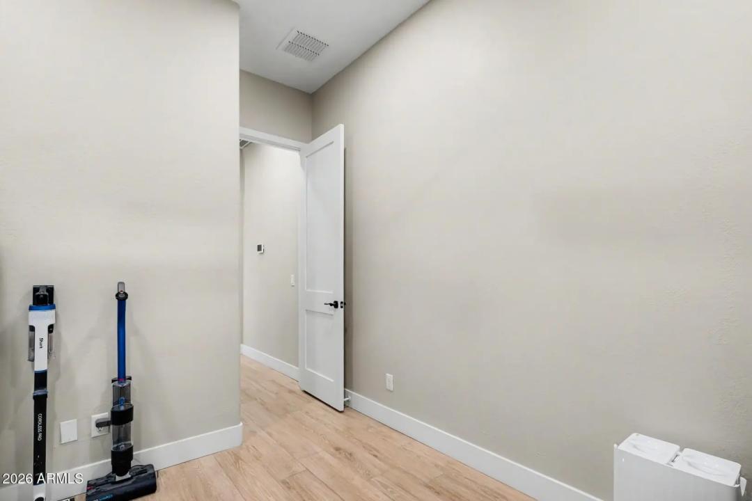 Real Estate Picture 61