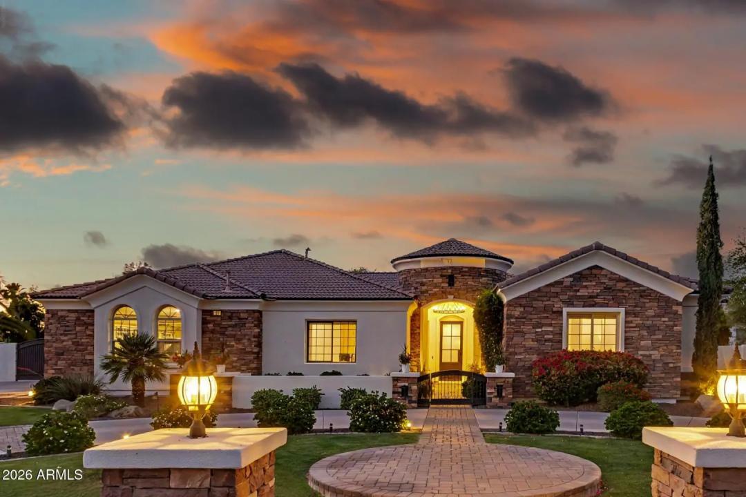 Real Estate Picture 6