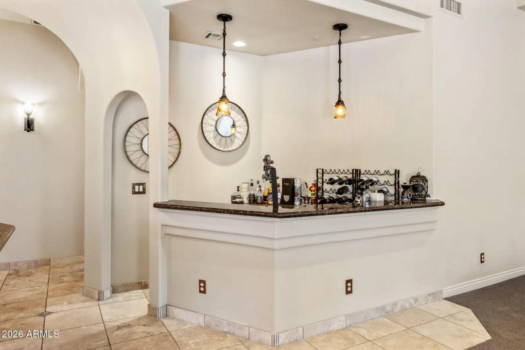 Real Estate Picture 18