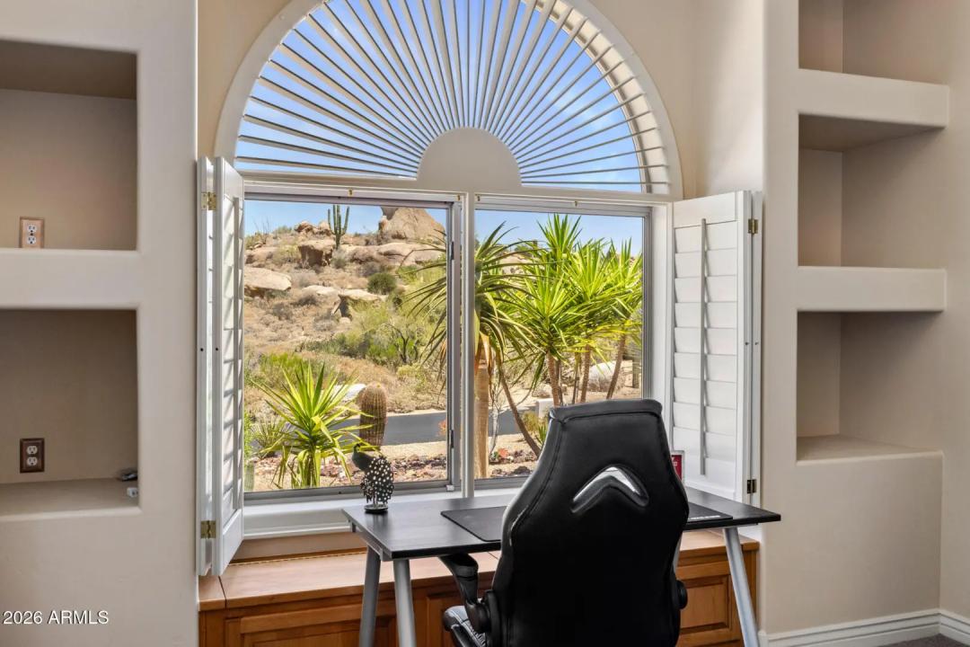 Real Estate Picture 30