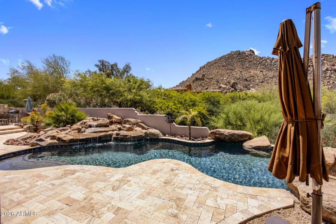 Real Estate Picture 39
