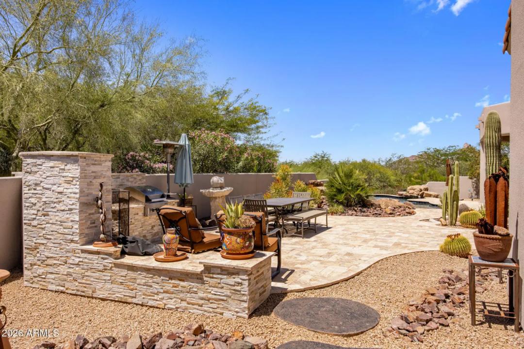 Real Estate Picture 37