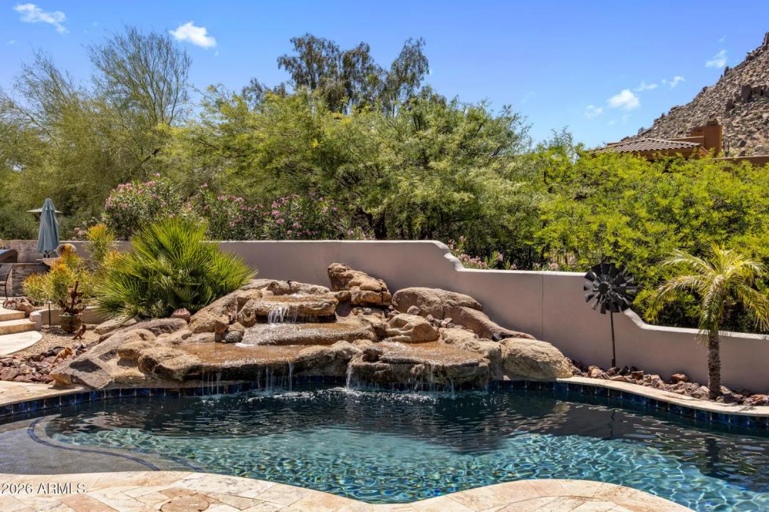 Real Estate Picture 38